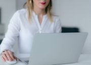 5 Laptop untuk Mahasiswa Komunikasi dengan Harga Terjangkau dan Performa Maksimal