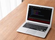 10 Rekomendasi Laptop untuk Programmer Terbaik di Tahun Ini.