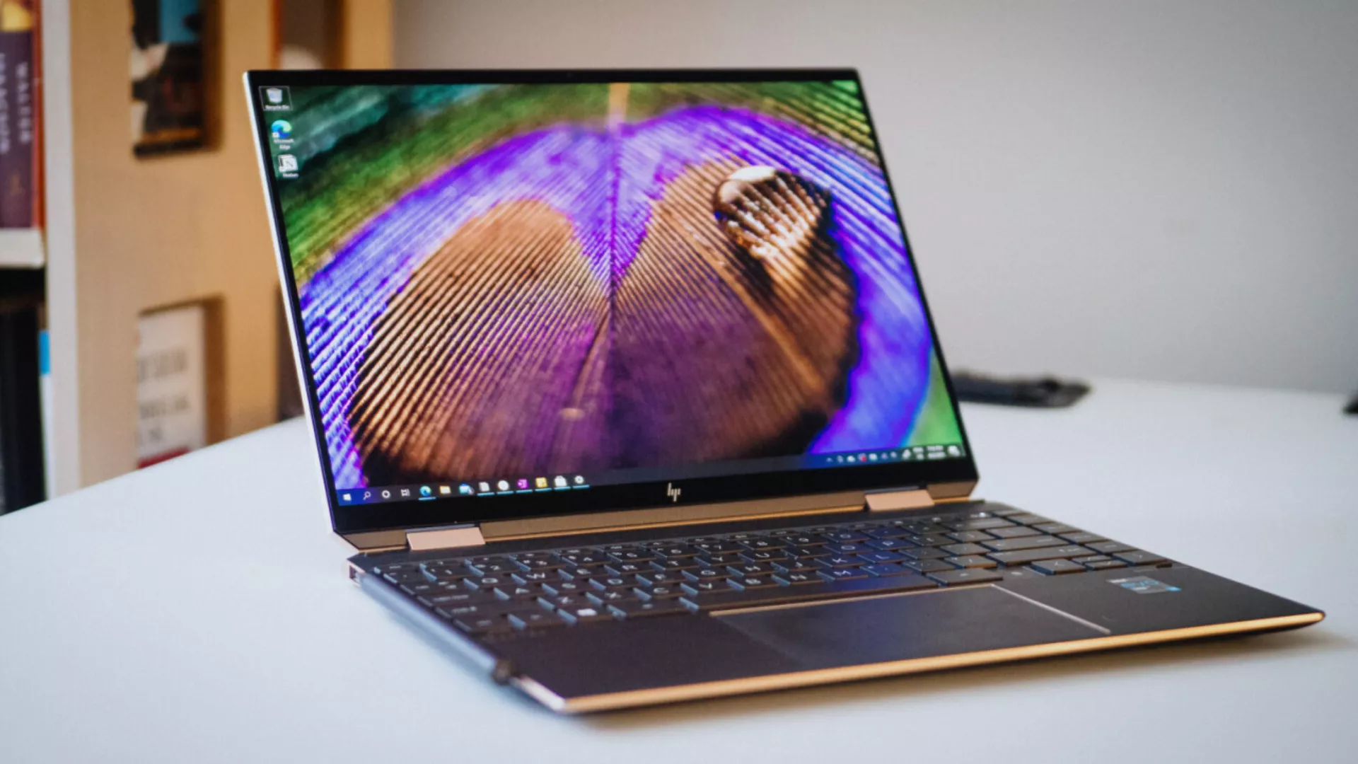 HP Spectre x360 14 (2025)