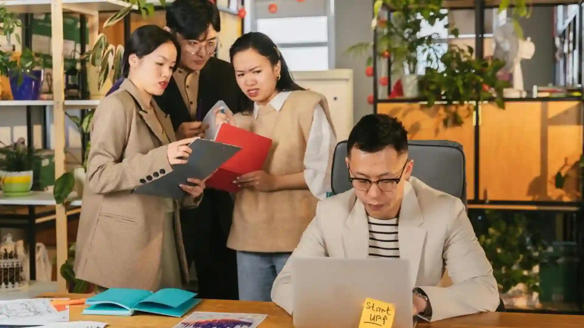 5 Tipe Rekan Kerja Passive-Aggressive yang Merusak Mental di Kantor